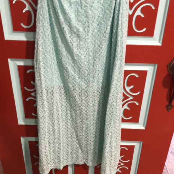 NWOT Mint Strapless/Open Back Lace/Crochet Maxi L - Picture 10 of 13